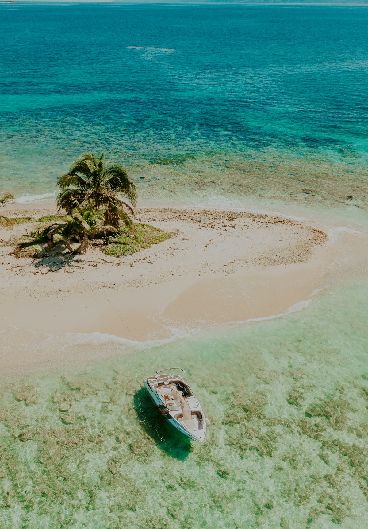 Costa caribeña de Cayos Cochinos, Honduras